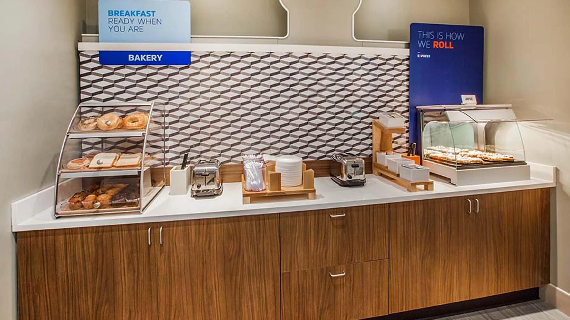 Holiday Inn Express Hotel & Suites Clearwater Us 19 North By Ihg
