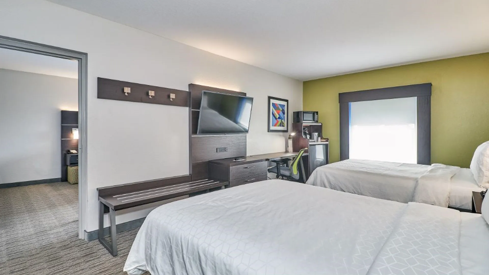 Holiday Inn Express Hotel & Suites Clearwater Us 19 North By Ihg