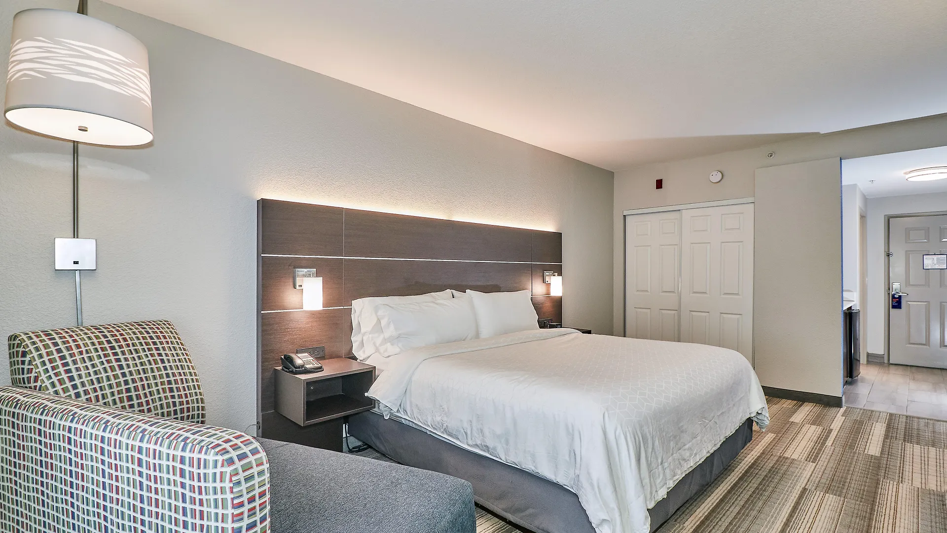 Holiday Inn Express Hotel & Suites Clearwater Us 19 North By Ihg 2*,  United States