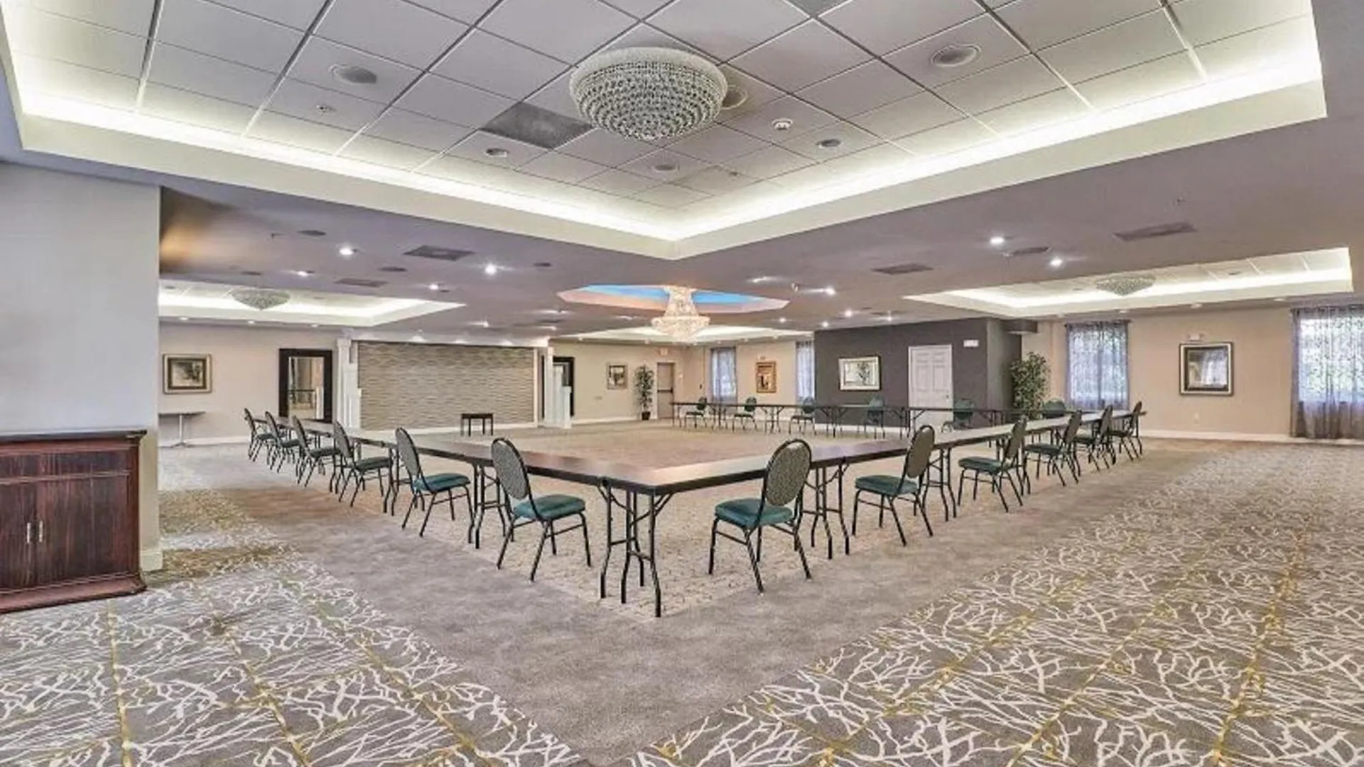 Holiday Inn Express Hotel & Suites Clearwater Us 19 North By Ihg 2*,  United States